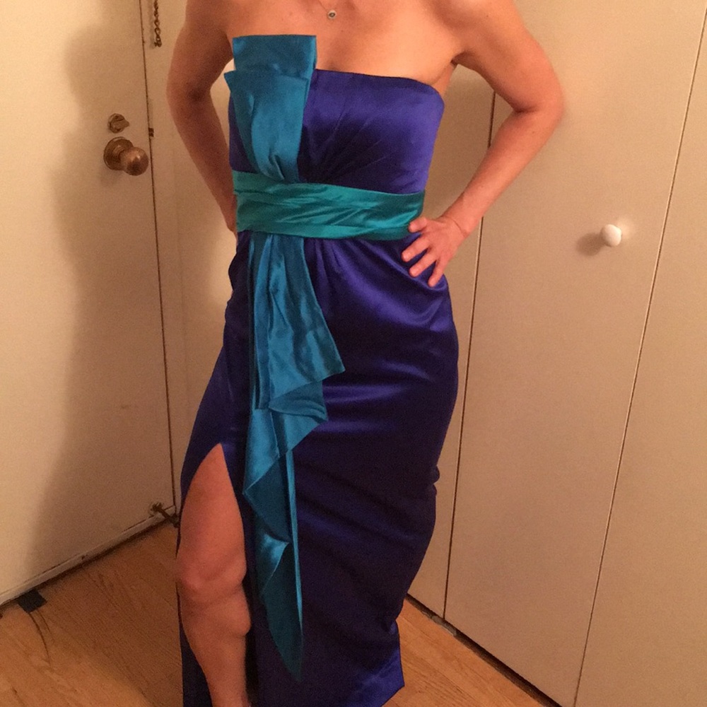 Xeniya Strapless Blue Silk Gown